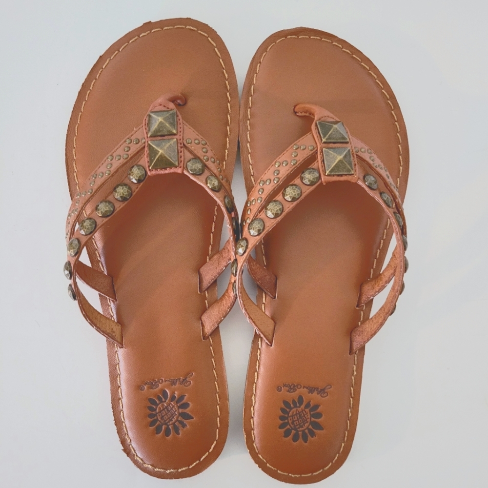 Yellow Box Womens Sandals Brown 8.5 M Studded NEW Flip Flop Thong